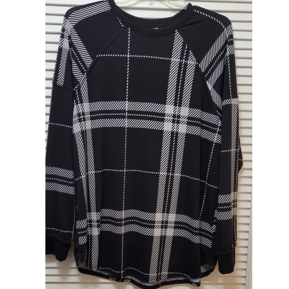 Plaid Black White Long Sleeve Raglan Top Crew Neck Pullover LuLaRoe Womens XL - Picture 2 of 7
